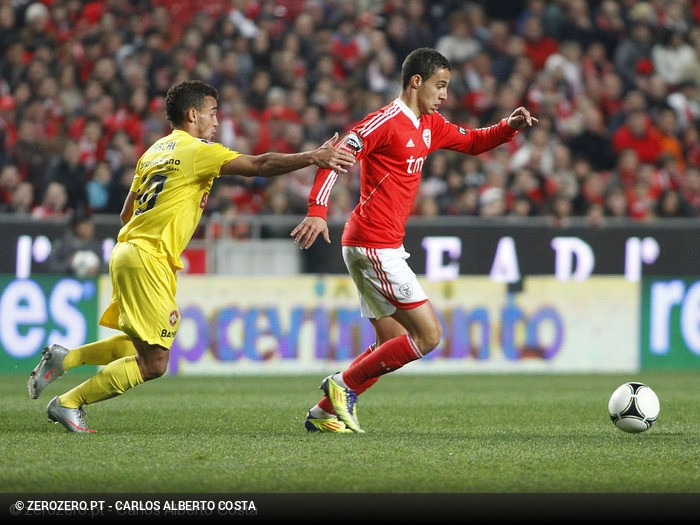 Benfica v Nacional Liga Zon Sagres J18 2011/2012 